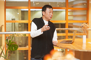 起業した人のイメージ写真