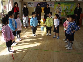 歌を歌う
