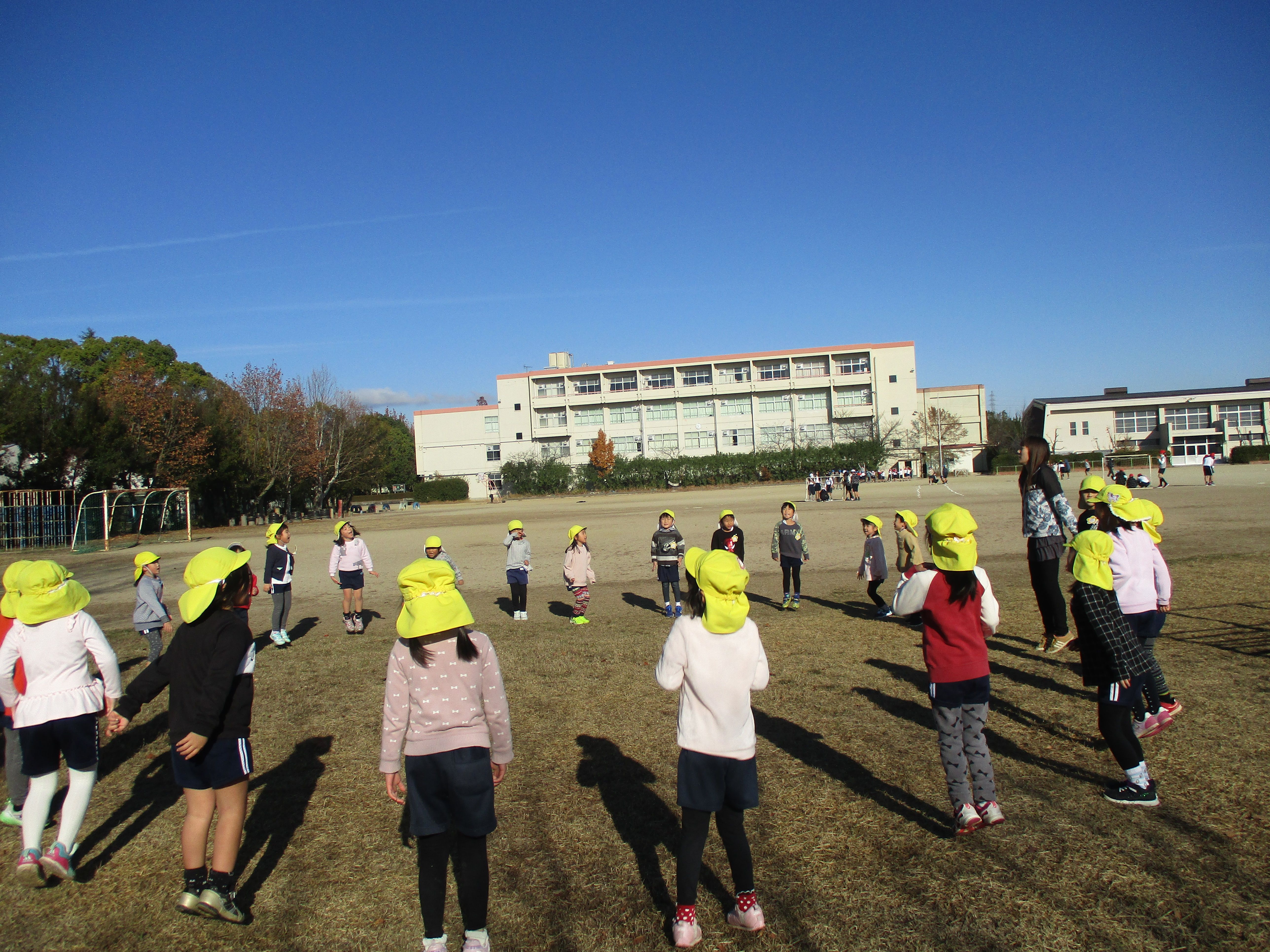 東 登美 ヶ 丘 小学校 運動会