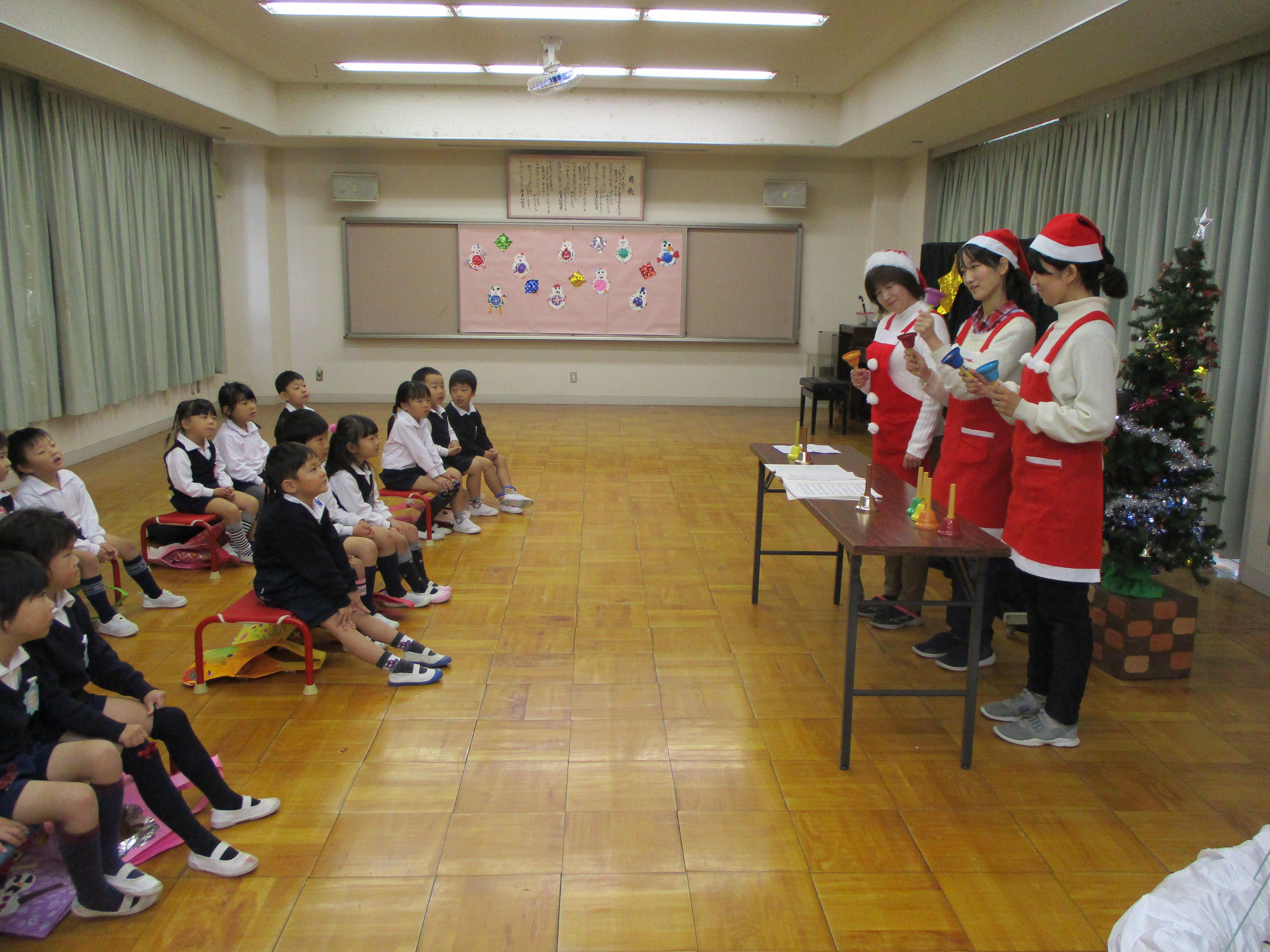 お楽しみ会　メロディーベル