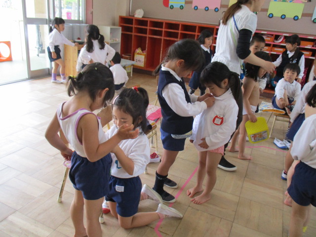 4月24日　初めての4歳児の身体測定の画像2