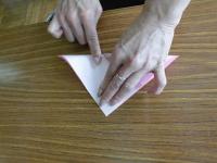 三角に折った折り紙