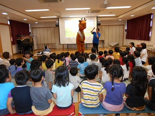 りにまねくん來園の画像1