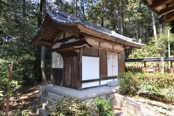 登彌神社神饌所外観