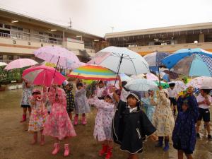 雨の音