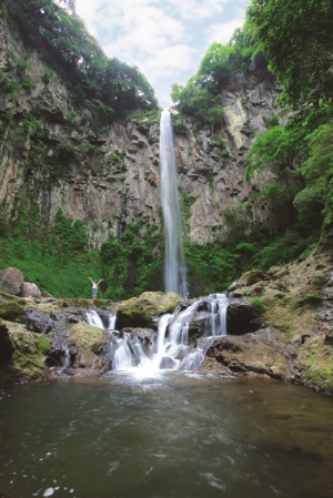 東椎屋の滝の写真