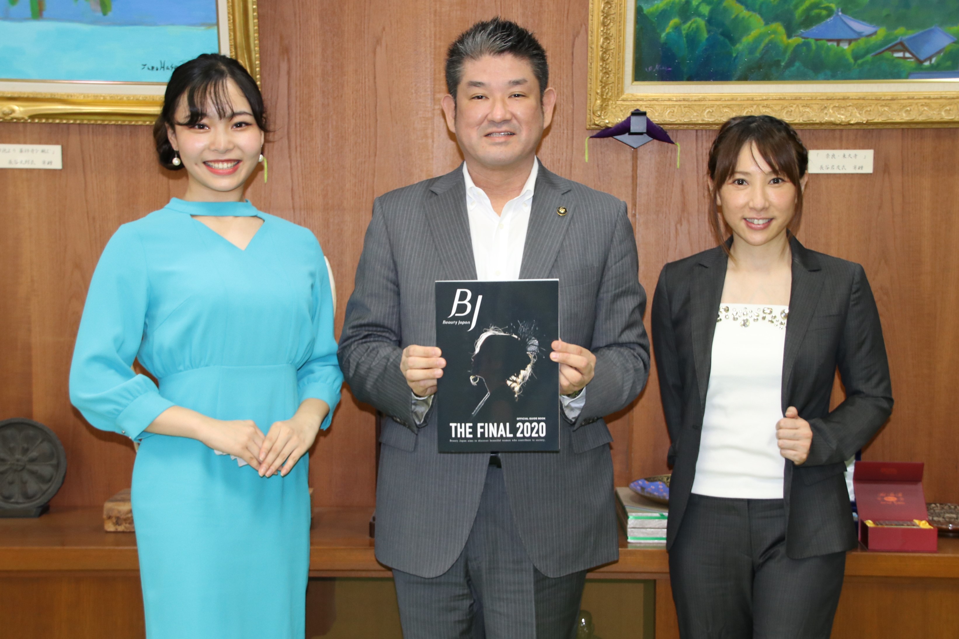 ユニバースジャパン奈良代表・岡崎瞳さん、奈良市観光特別大使・柿本風香さん表敬訪問