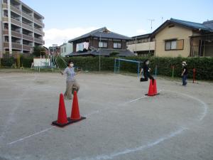 縄跳びリレー