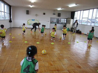 6日(水曜日)　雨の日のキッズサッカーの画像2