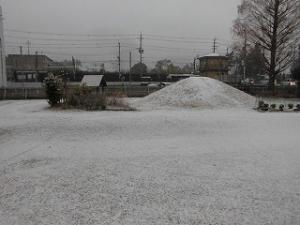 雪景色の園庭