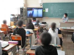 佐保川小学校の授業の様子2