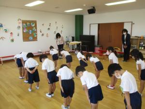 5歳児　終業式を行っています
