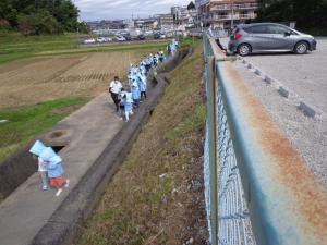 2次避難は保護者会駐車場