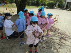 リースづくり　5歳児