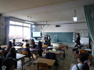 大安寺小学校での交流の様子　その２