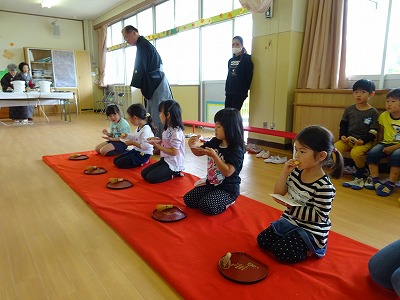 5歳児　お茶会の画像2