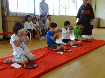 5歳児　お茶会の画像4