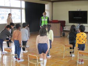 話が終わりました、礼