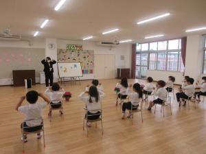 4歳3