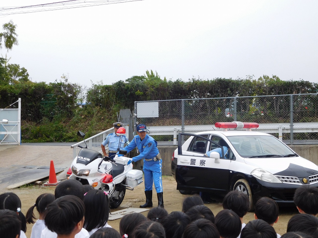 白バイ見学