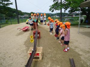 土山から水流し