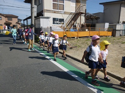 園外保育(唐招提寺奈良市立京西中学校)　10月18日（木曜日）の画像2