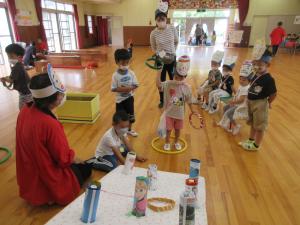 3歳児　輪投げ