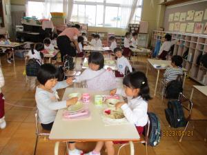 4歳給食1