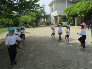 4歳児を迎える会　体操