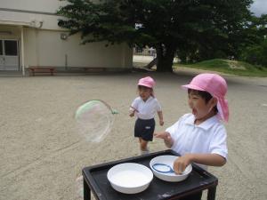 シャボン玉あそび