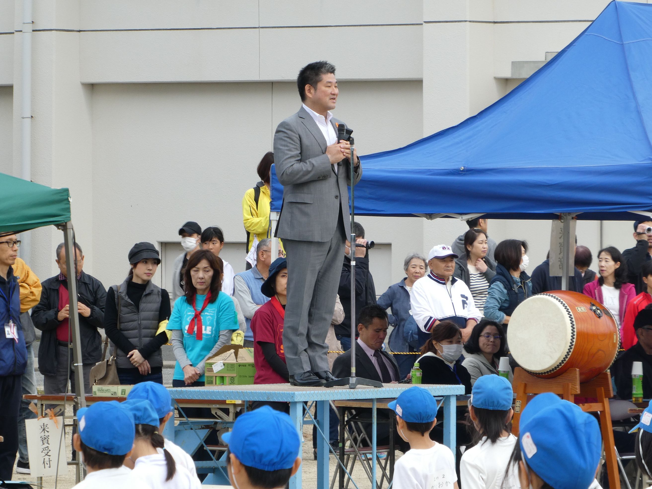 市内小学校運動会の見学の画像