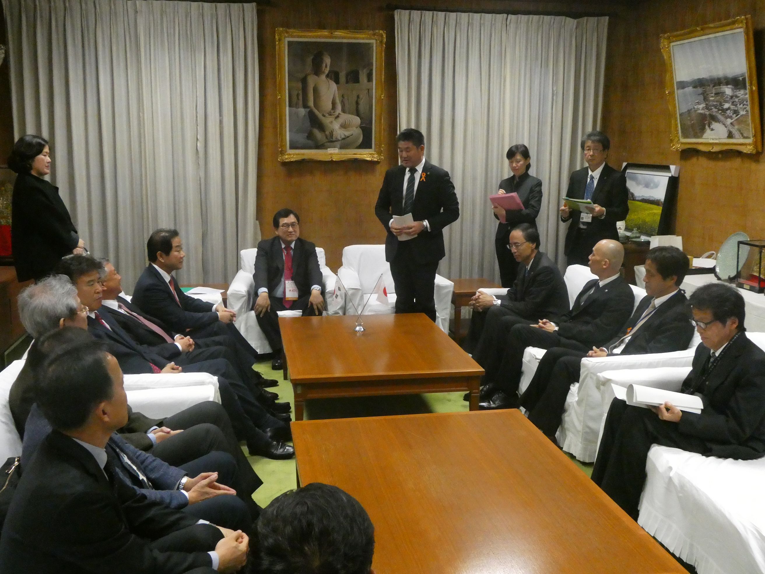 慶州市長一行表敬訪問の画像