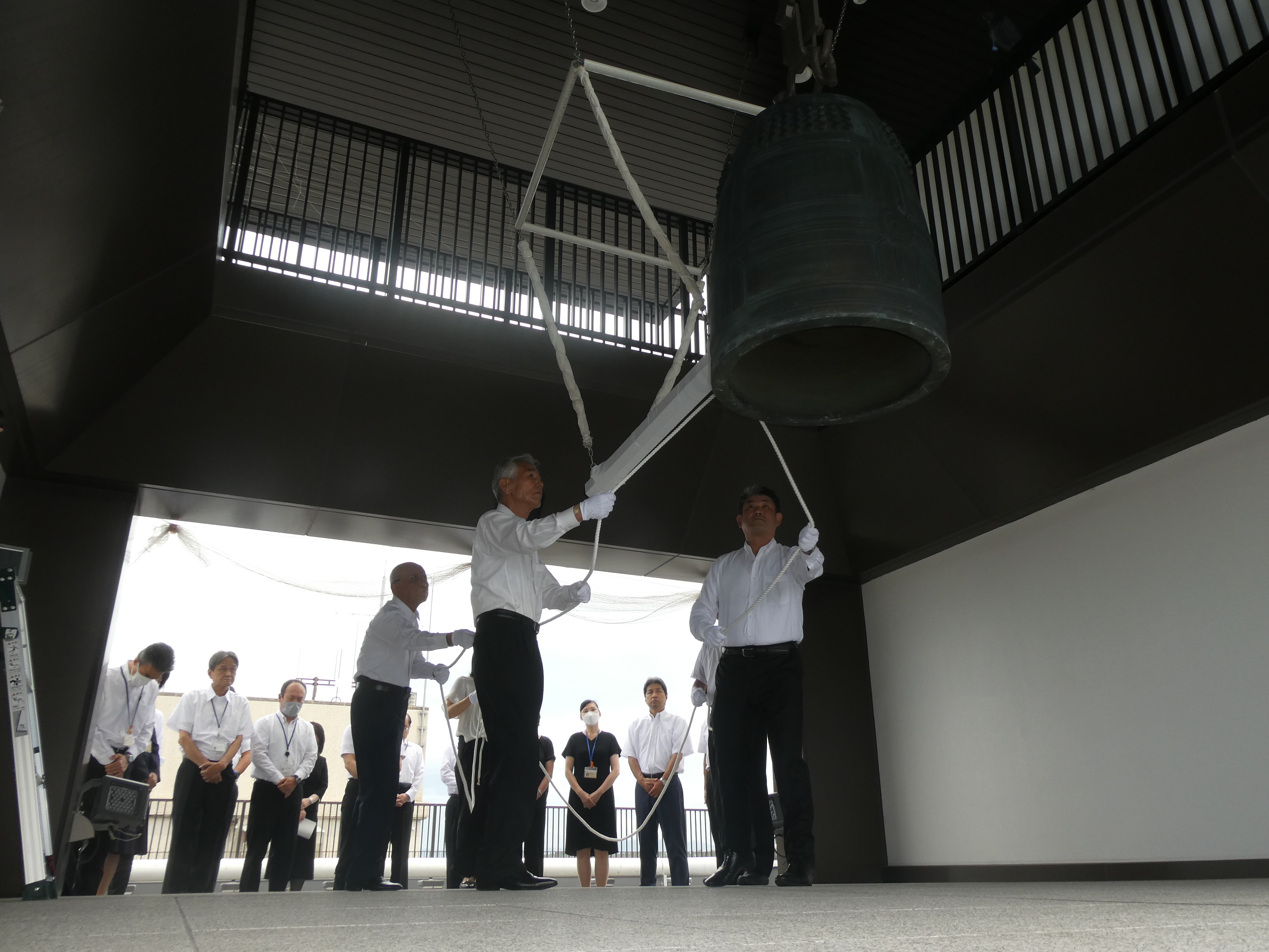 「平和の鐘」撞鐘事業