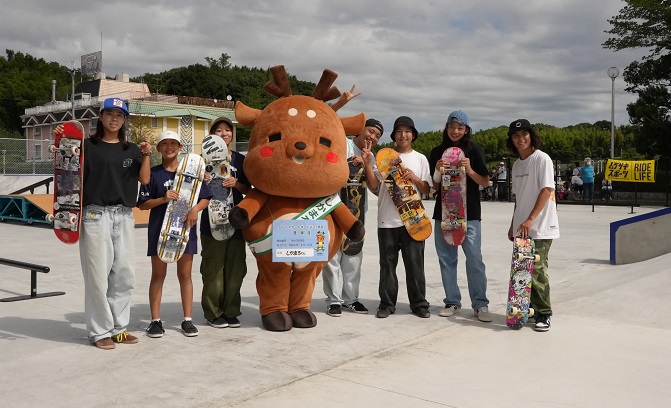 スケートボードパーク奈良　選手集合写真