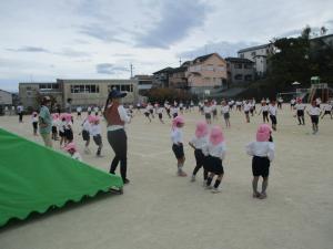 一緒に踊りました。