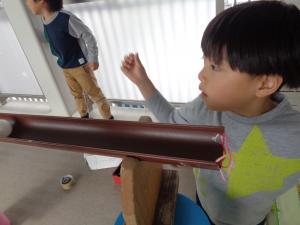 離す