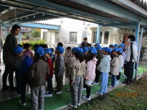 小学校1年来園