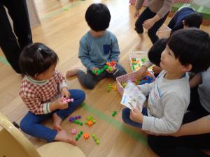 2歳児プレゼント遊び