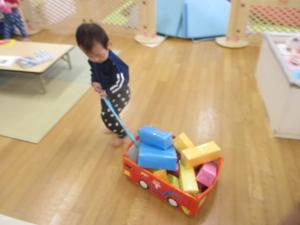 にもつ運ぶ