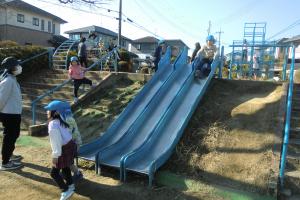 平和公園で遊ぶ3