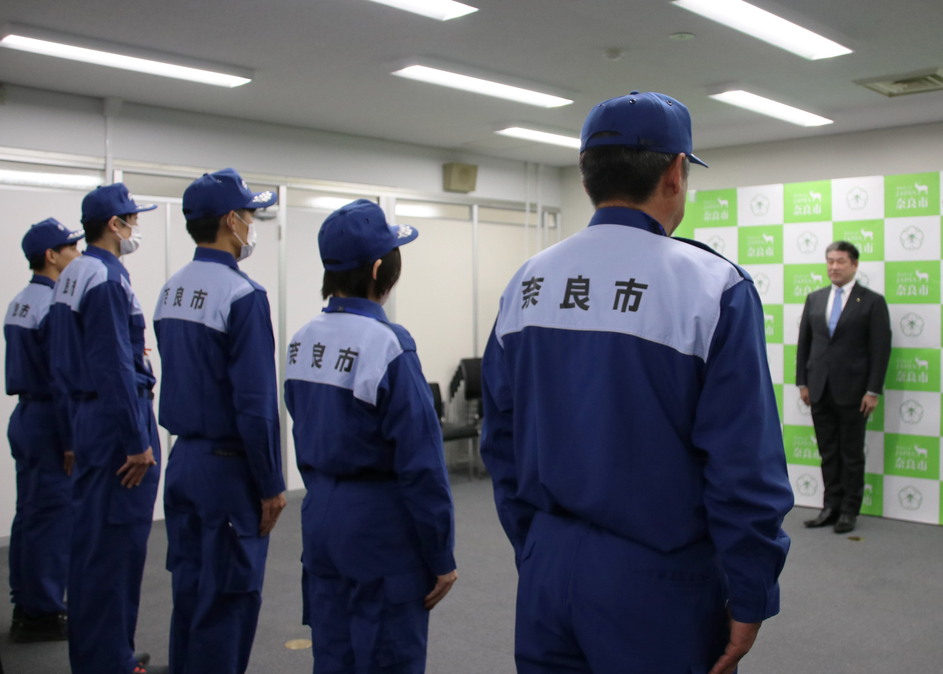 災害ボランティア派遣職員第2陣出発式（災害対策本部室）