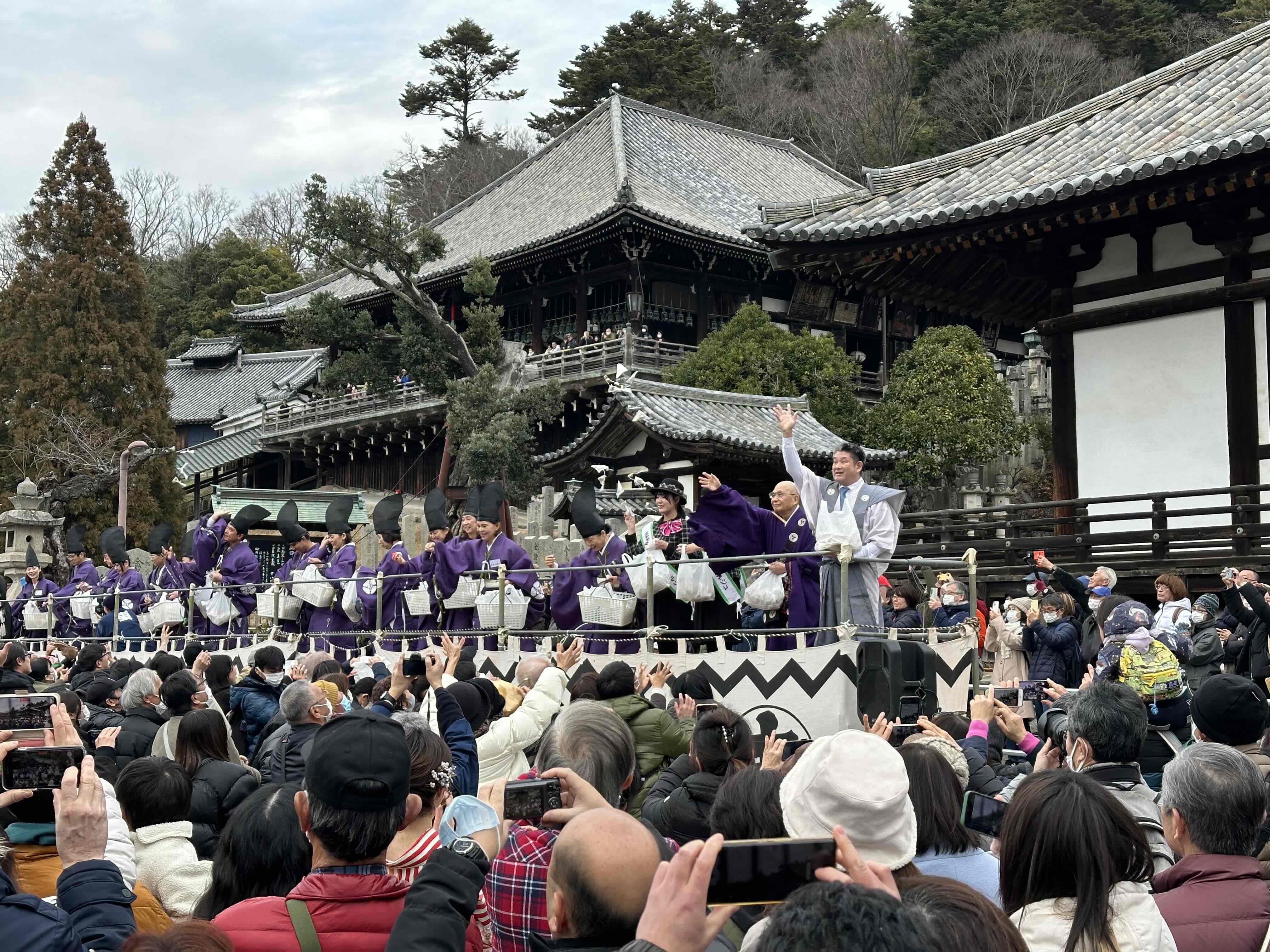 二月堂節分豆まき