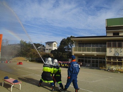 消防団放水訓練見学　1月11日の画像6