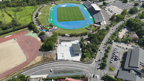 ロート奈良鴻ノ池パーク（鴻ノ池運動公園）の空撮の画像