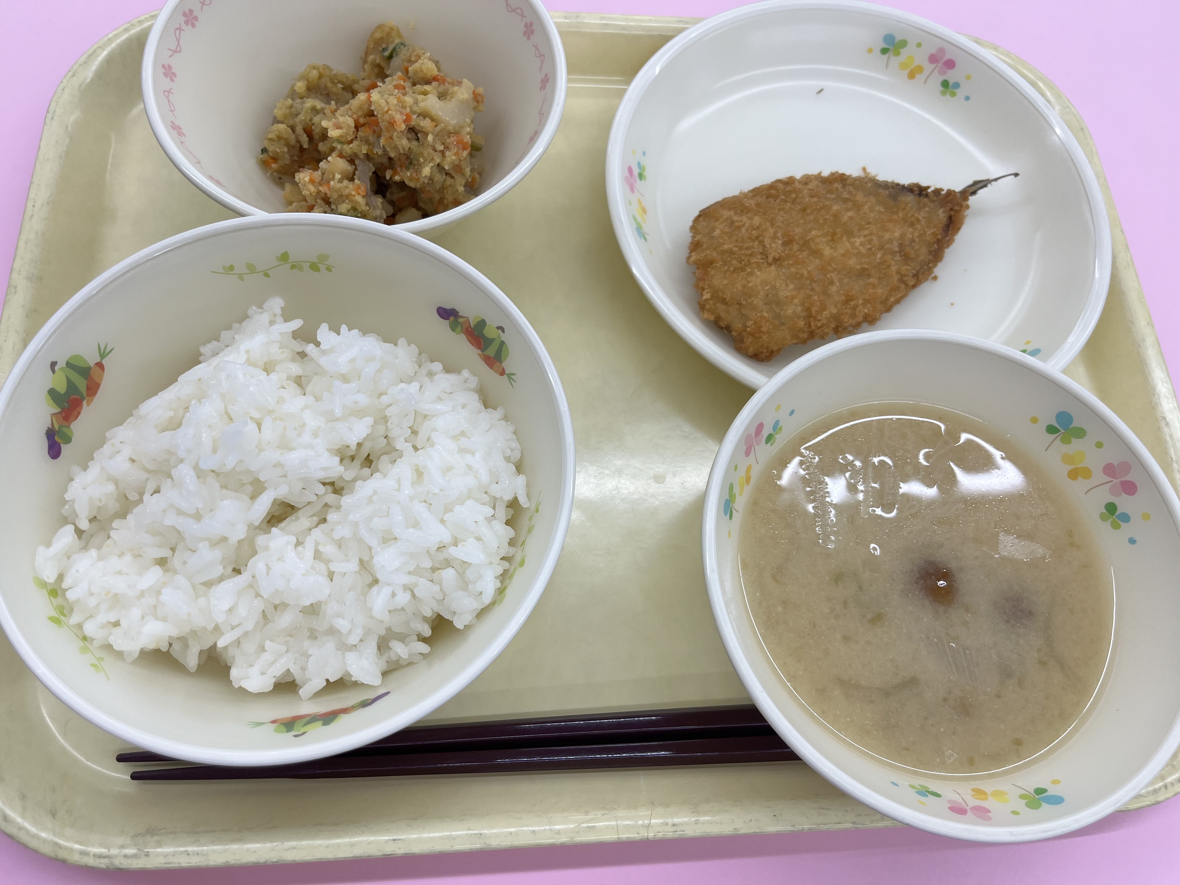 4月15日　古都ならの日の給食