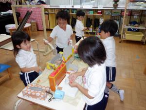 佐保幼稚園　パン屋さん遊び１