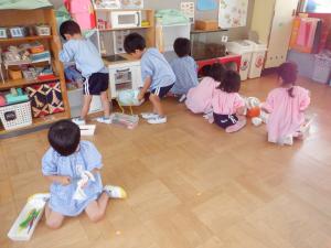 佐保幼　大掃除