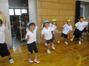 みんなでジャンボリミッキーのダンス