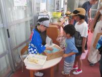 5歳児迷路の受付の様子です