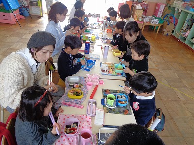 食べる